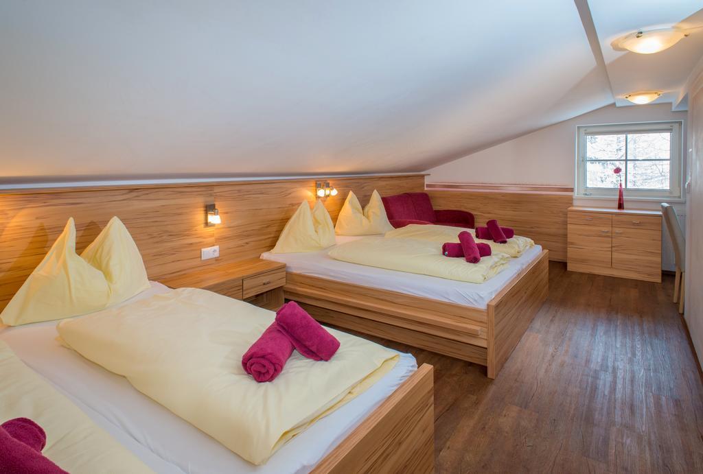 Griessenkarhaus Otel Flachau Oda fotoğraf